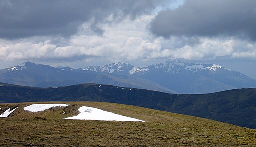 Summit ridge of Creag Meagaidh - geograph.org.uk - 2780639