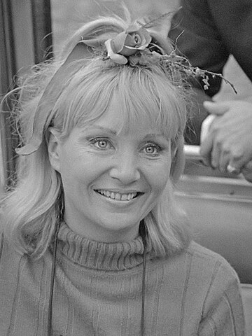 Susan Oliver