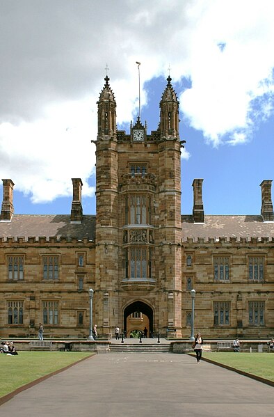 File:SydneyUniversity FrontLawns (cropped).jpg