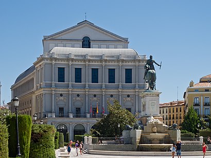How to get to Teatro Real de Madrid with public transit - About the place