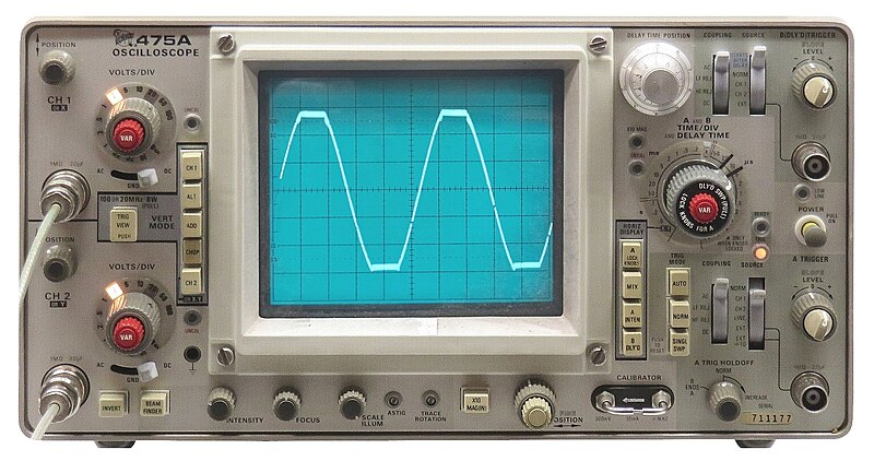 File:Tektronix Oscilloscope 475A.jpg