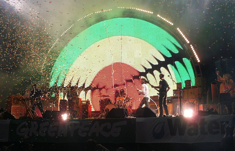 File:The Flaming Lips (4746107103).jpg