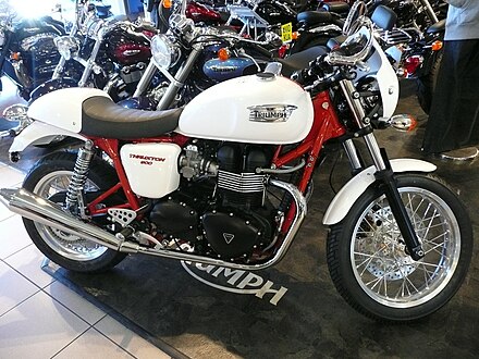 triumph thruxton 900cc