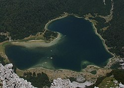 Trnovačko jezero z Trnovački Durmitoru