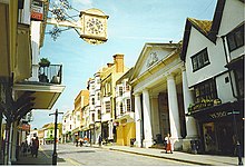 Tunsgate, Guildford High Street Tunsgate Arch, Guildford High Street - geograph.org.uk - 262637.jpg