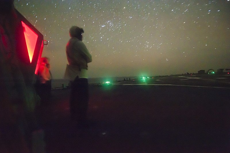 File:USS ARLEIGH BURKE (DDG 51) 140324-N-WD757-043 (13424763885).jpg