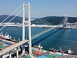 Ulsan Bridge over the Taehwa River2.jpg