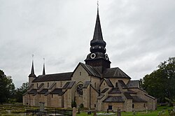 Varnhem Klosterkirche.jpg