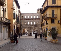 Veronaporta.jpg