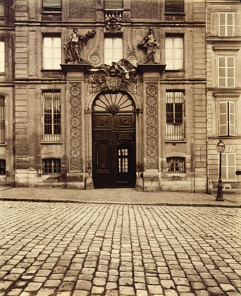 File:Versailles, Porte, rue de L'Orangerie LACMA M.2008.40.159.jpg