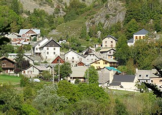 Villar-Loubière Commune in Provence-Alpes-Côte dAzur, France