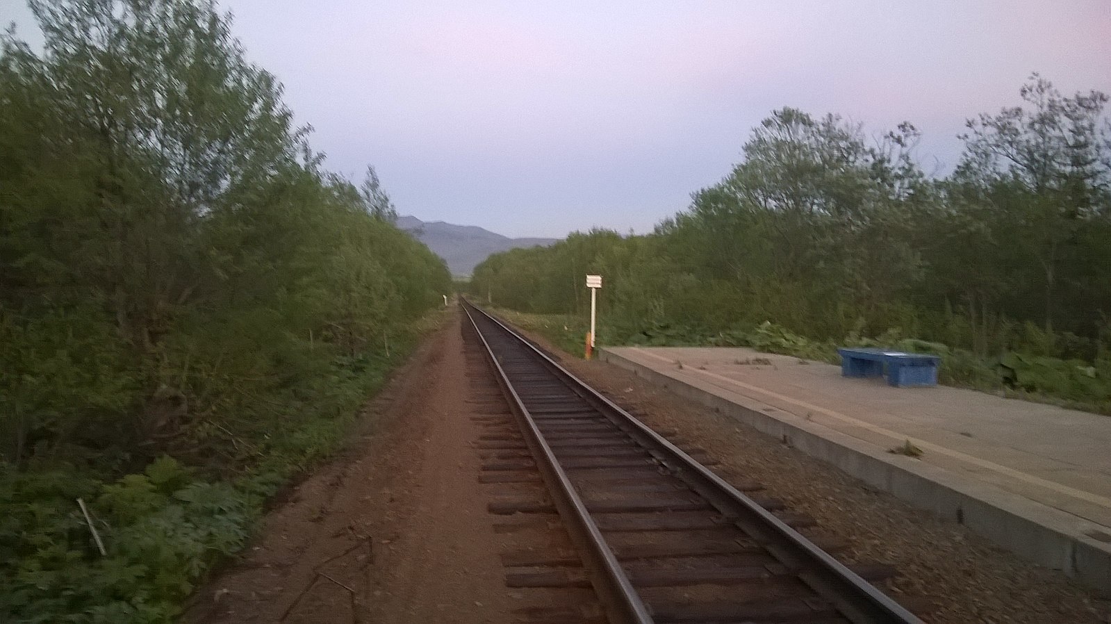 14 железная дорога. Южно-Сахалинск (станция). Платформа 14 км. Сахалинская железная дорога. 353 Км Сахалинская область станция.