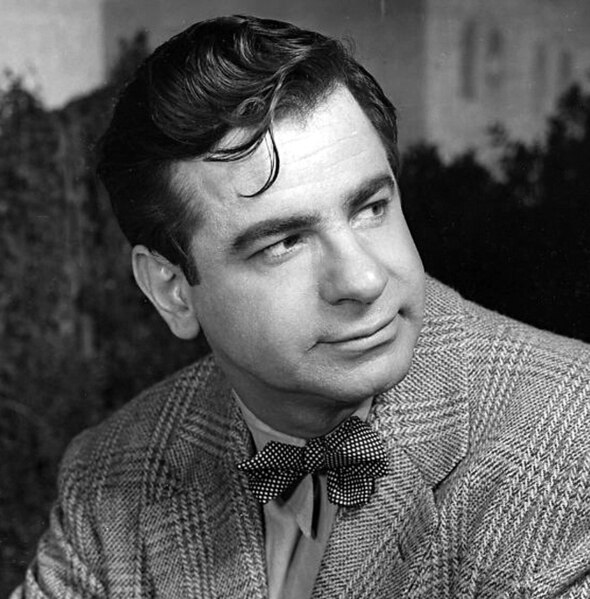 File:Walter Matthau - 1952 (cropped).jpg