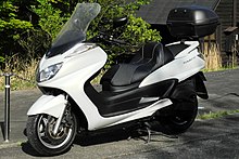 Yamaha YP400 Majesty - Wikipedia