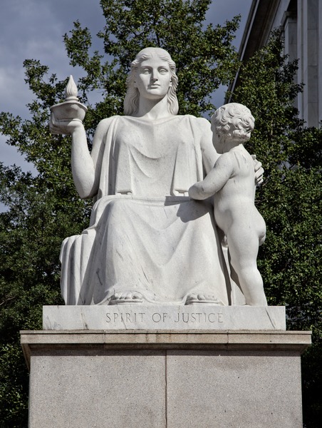 File:"Spirit of Justice" statue at the Rayburn Building, Independence Ave., SE, Washington, D.C LCCN2010641916.tif