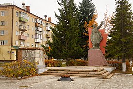 Памятник «Павшим воинам».JPG