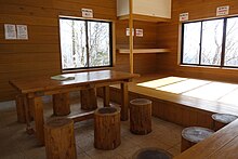 畦ヶ丸避難小屋の内観（2023年1月）