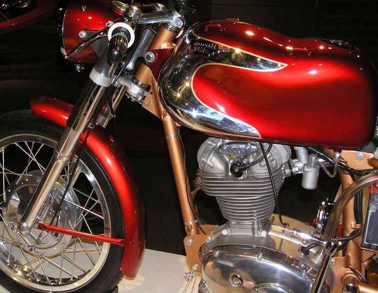 File:1962 Ducati Elite (1) - The Art of the Motorcycle - Memphis.jpg