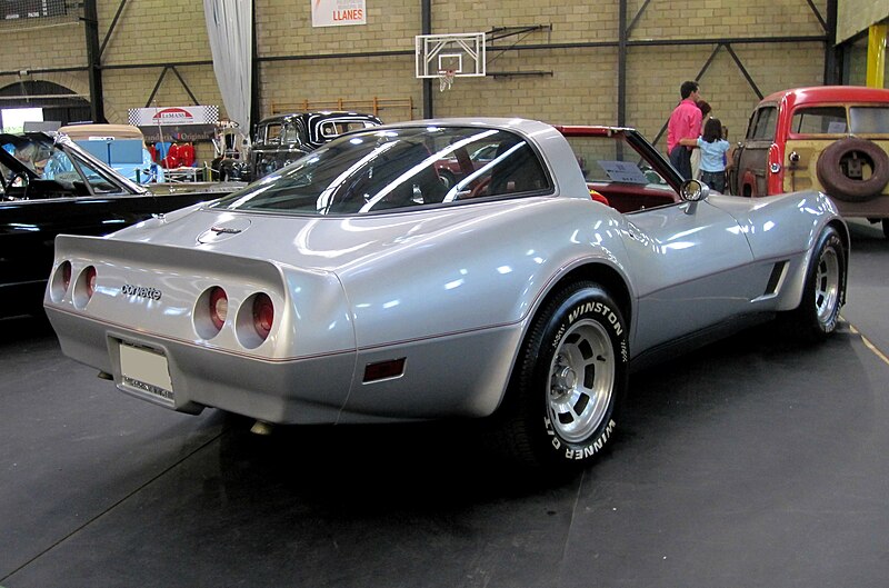 File:1980 Chevrolet Corvette (C3), rear right.jpg
