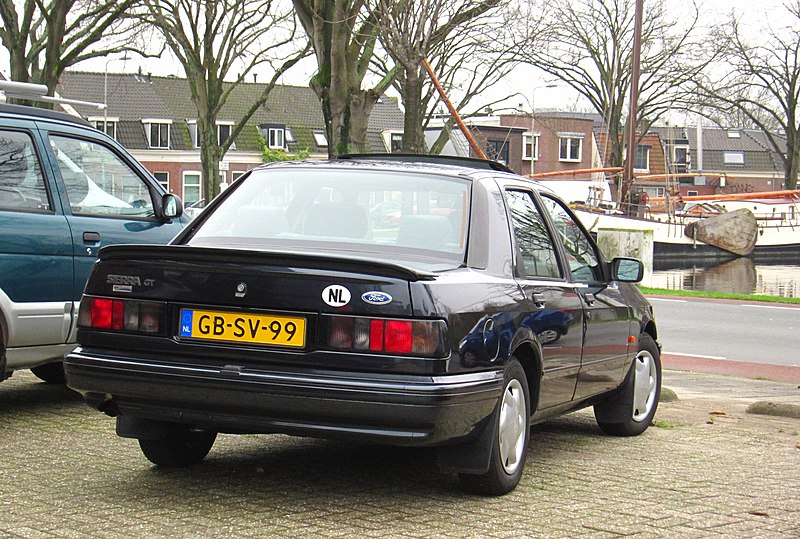 File:1993 Ford Sierra 2.0i GT Automatic 02.jpg