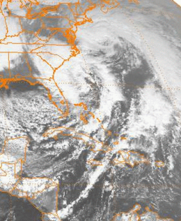 美国东部和加勒比海西部的卫星图像，两个大规模风暴清晰可见。