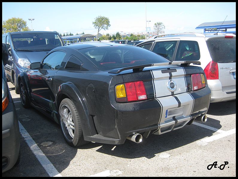 File:2007 Ford Mustang GT (3877959255).jpg