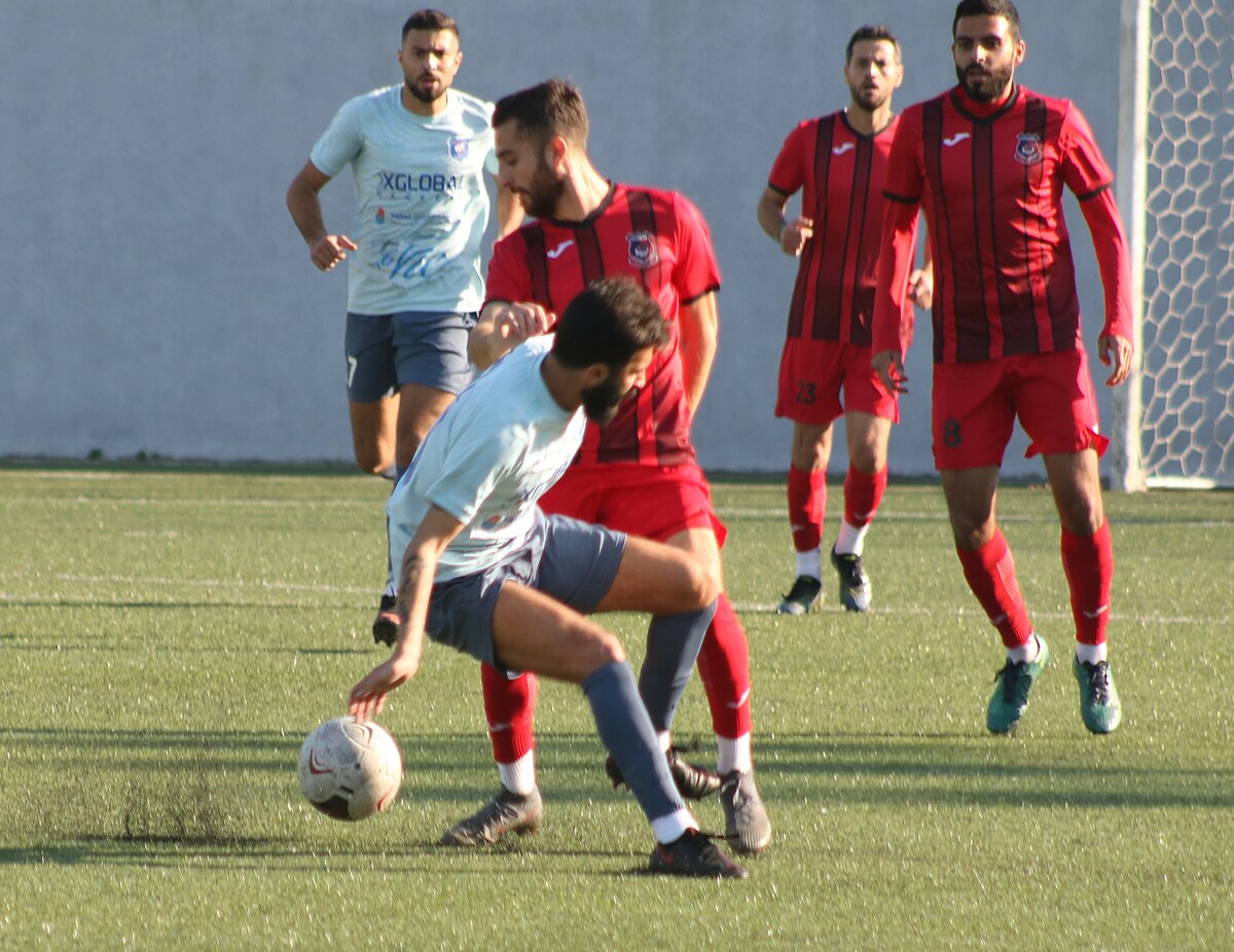 Шабаб риади салми юсуфия беррешид. Al Sahel Khobar ФК форма.