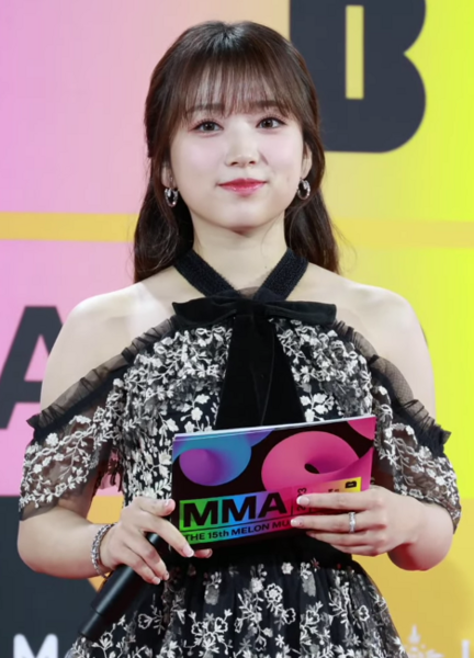 File:20231202 Yabuki Nako at the MMA2023 05.png