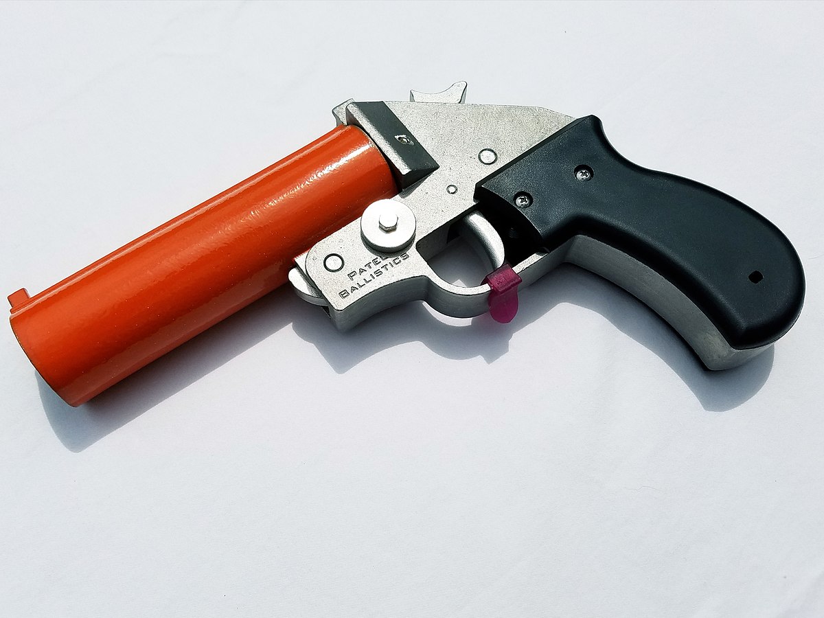 File:26.5mm Flare Gun.jpg - Wikimedia Commons.