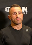 Australian MMA fighter Alexander Volkanovski