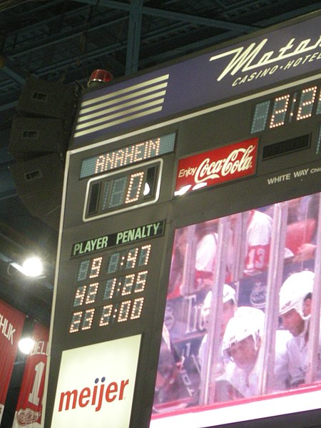 File:Anaheim Ducks vs. Detroit Red Wings Oct 8, 2010 57.JPG