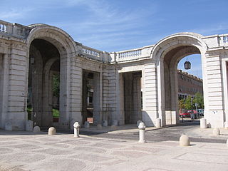 Arcos occidentales de la Plaza de San Antonio / Western arcs of Saint Anthony's Square