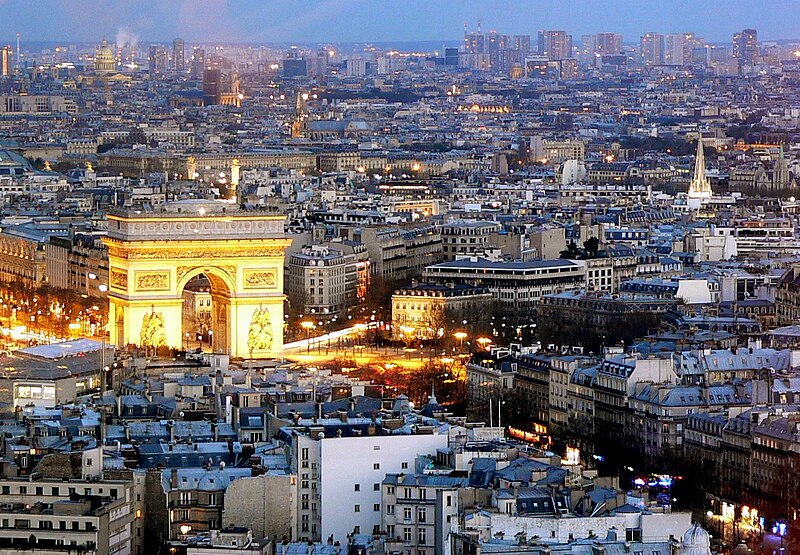 File:Arc de Triomphe de l'Étoile at night 0792.jpg