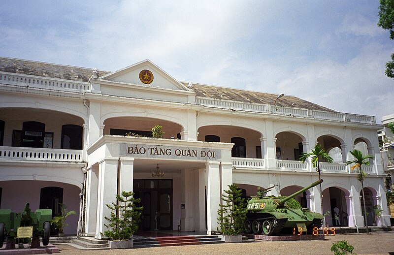 File:Army Museum Entrance, Hanoi.jpg