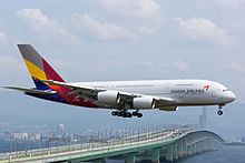 The Airbus A380 is currently the world's largest airliner Asiana Airlines, A380-800, HL7634 (17765412761).jpg