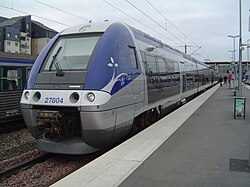 ZGC TER Bretagne at the Saint-Malo station. AutomotriceZ27804.jpg