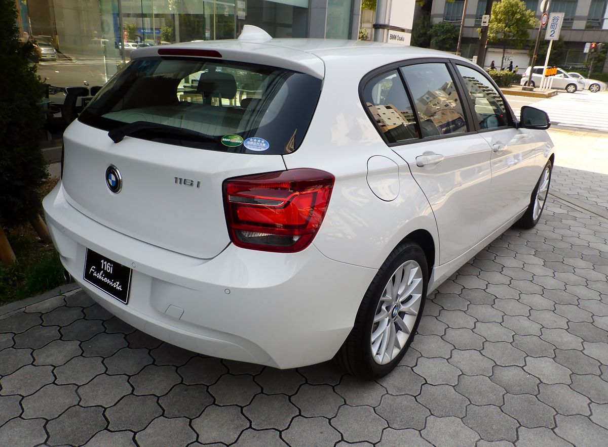 FileBMW 116i Fashionista (F20) rear.JPG Wikimedia Commons