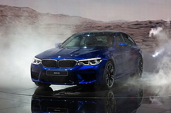 BMW M5 (F90) presentation