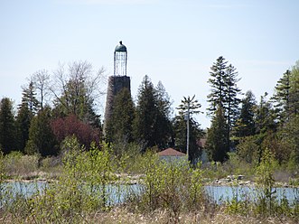 Bailey's Harbor Lighthouse (9044157431).jpg