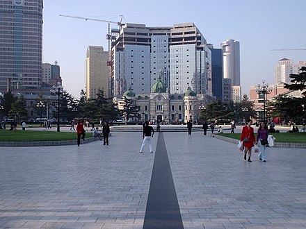 Zhongshan province. Площадь Чжуншань. Zhongshan Square Далянь. Чжуншань, провинция Гуандун. Сиань Синхай.