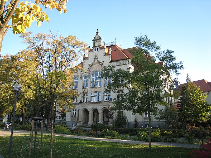 File:Bautzen Schiller Gymnasium.JPG