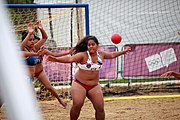 Deutsch: Beachhandball bei den Olympischen Jugendspielen 2018; Tag 6, 11. Oktober 2018; Mädchen, Platzierungssspiel Ränge 11-12 – Amerikanisch Samoa-Mauritius 2:1 English: Beach handball at the 2018 Summer Youth Olympics at 11 October 2018 – Girls Placement Match 11-12 – American Samoa-Mauritius 2:1