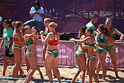 Deutsch: Beachhandball bei den Olympischen Jugendspielen 2018; Tag 4, 10. Oktober 2018; Mädchen, Vorrunde, Gruppe A - Ungarn-Chinese Taipei (Taiwan) 2:0 English: Beach handball at the 2018 Summer Youth Olympics at 10 October 2018 – Girls Preliminary Round Group A‎ – Hungary-Chinese Taipei 2:0