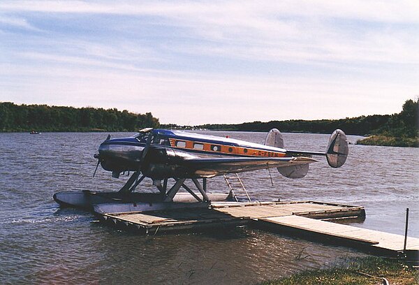 Beech 18 on floats in Manitoba, 1986