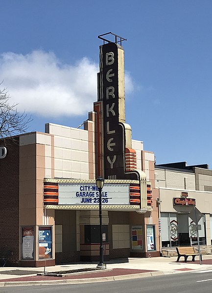 Image: Berkley Theater (Berkley, M Ichigan)