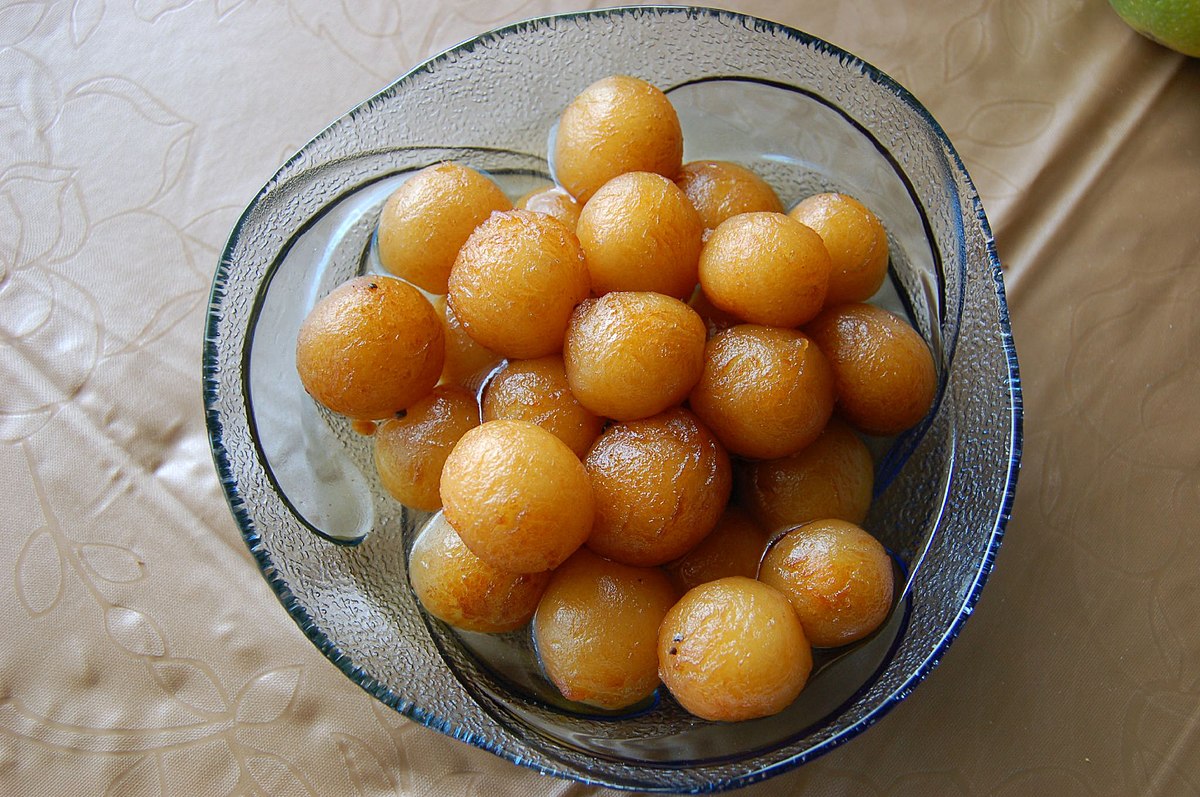 Gulab Jamun with kokos