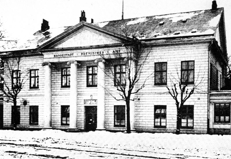 File:Bremisches Amthaus - Bremerhaven.jpg