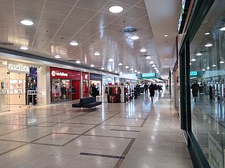 Broadway Shopping Centre, Bexleyheath Shopping mall in Greater London, England