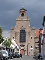 Arsenaalstraat richting Katelijnestraat met de Redemptoristinnenkerk