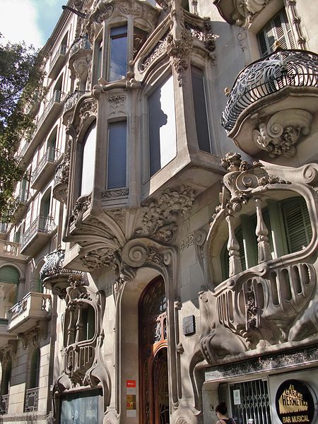File:Casa Comalat (Barcelona) - 5.jpg